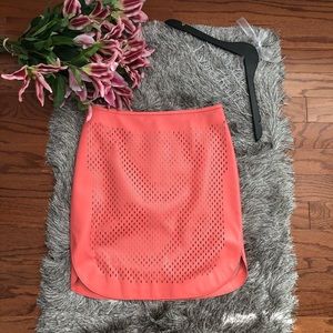 Per Se by Carlisle SZ 2 Leather Coral Pencil Skirt